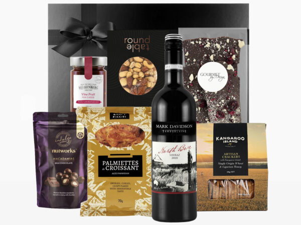 Red Wine & Nibbles Hamper