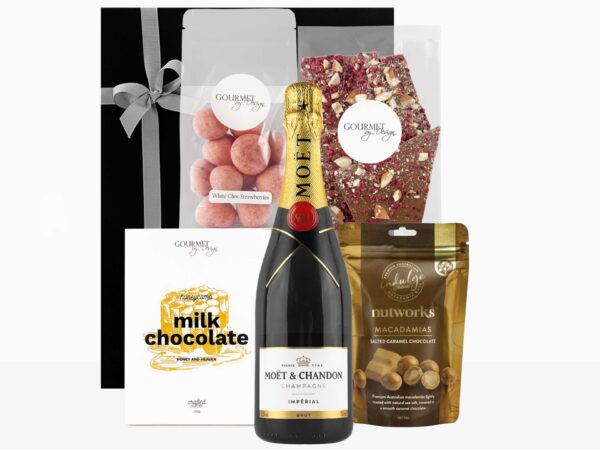 Moet & Chocolate Hamper