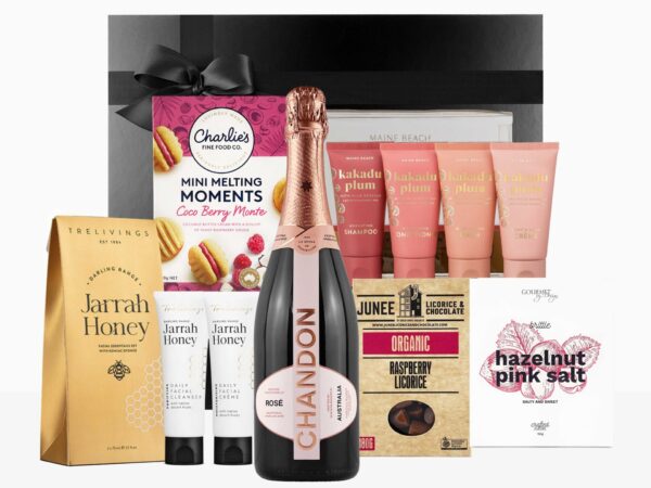 Rose Sparkling Pamper Hamper